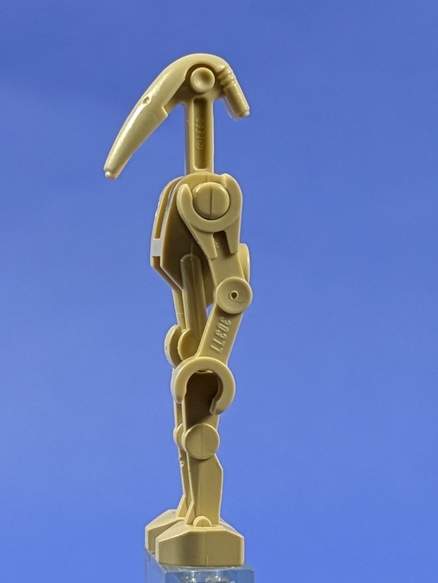LEGO Star Wars Battle Droid - Tan Angled / Straight Arm sw0001c 7662