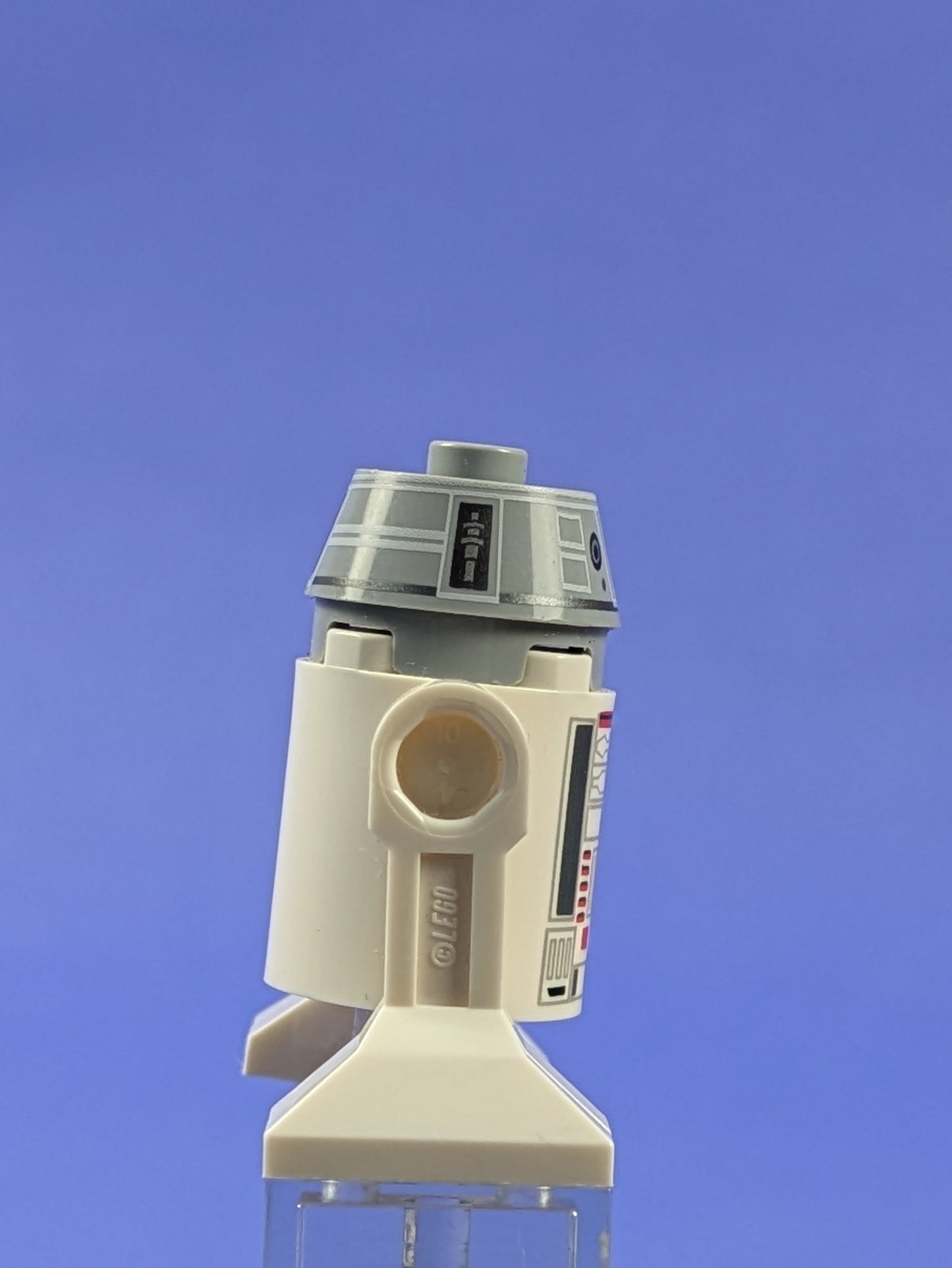 LEGO Star Wars R4-G0 - Astromech Droid sw047775018