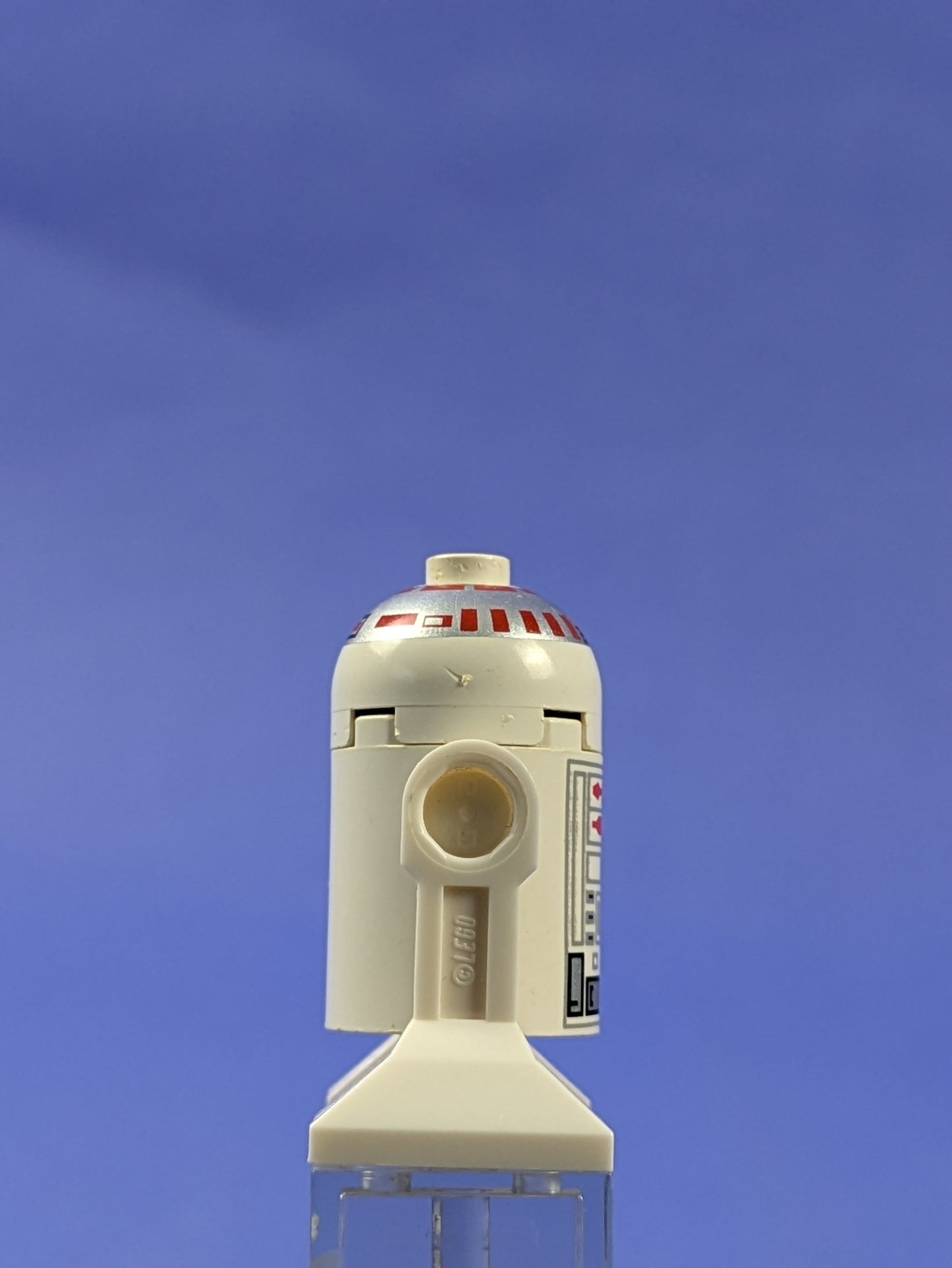 LEGO Star Wars R5-D4 - Short Red Stripes Astromech Droid sw0029 7150