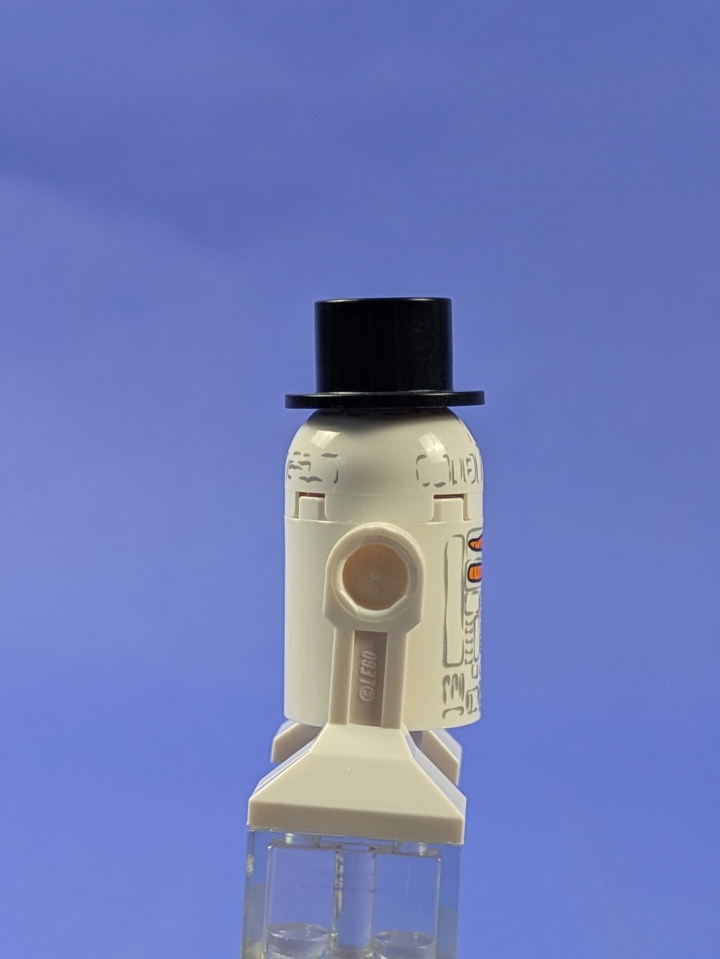 LEGO Star Wars R2-D2 - Snowman Astromech Droid sw0424 9509