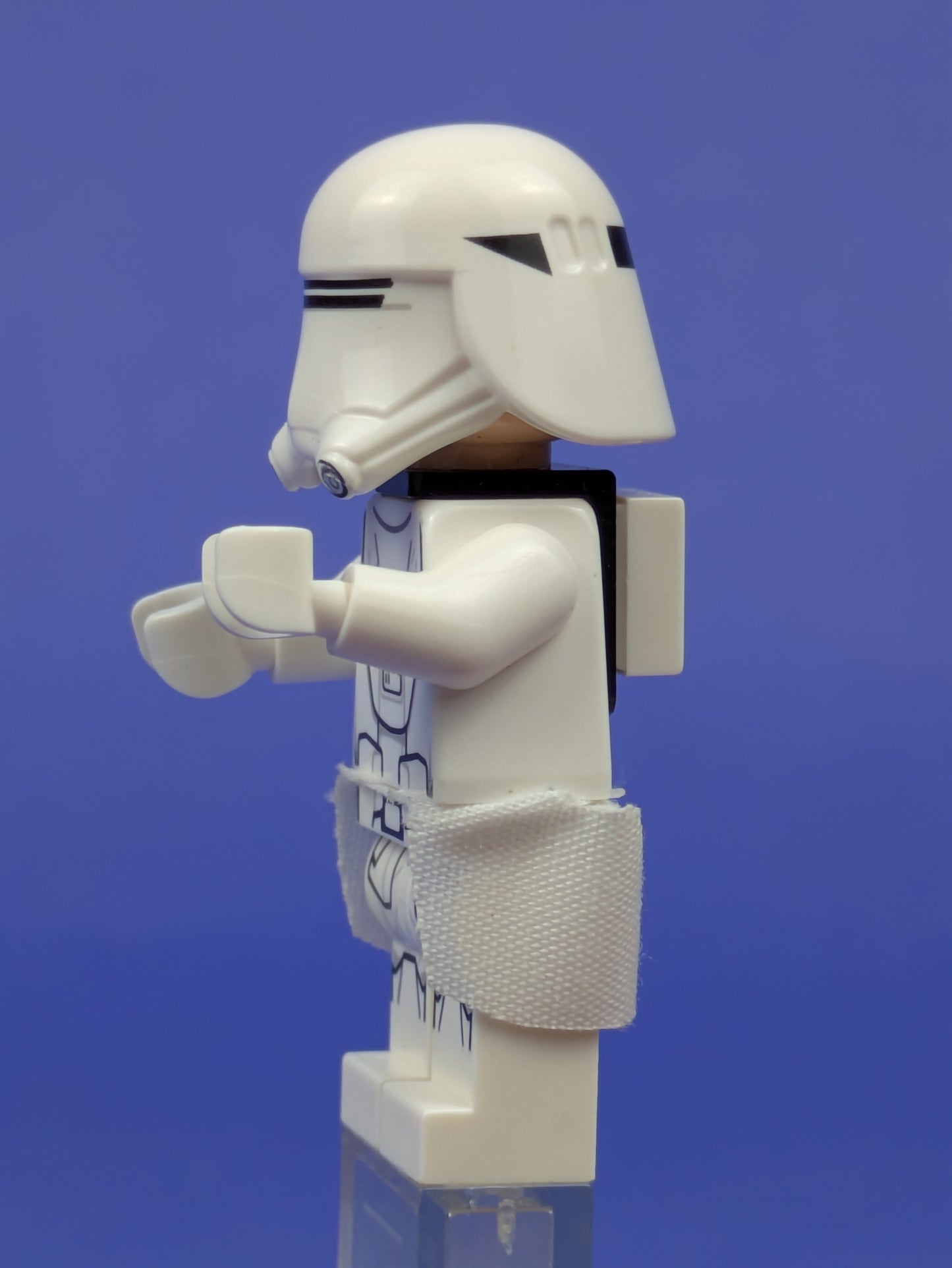 LEGO Star Wars First Order Snowtrooper with Kama sw0657 75100