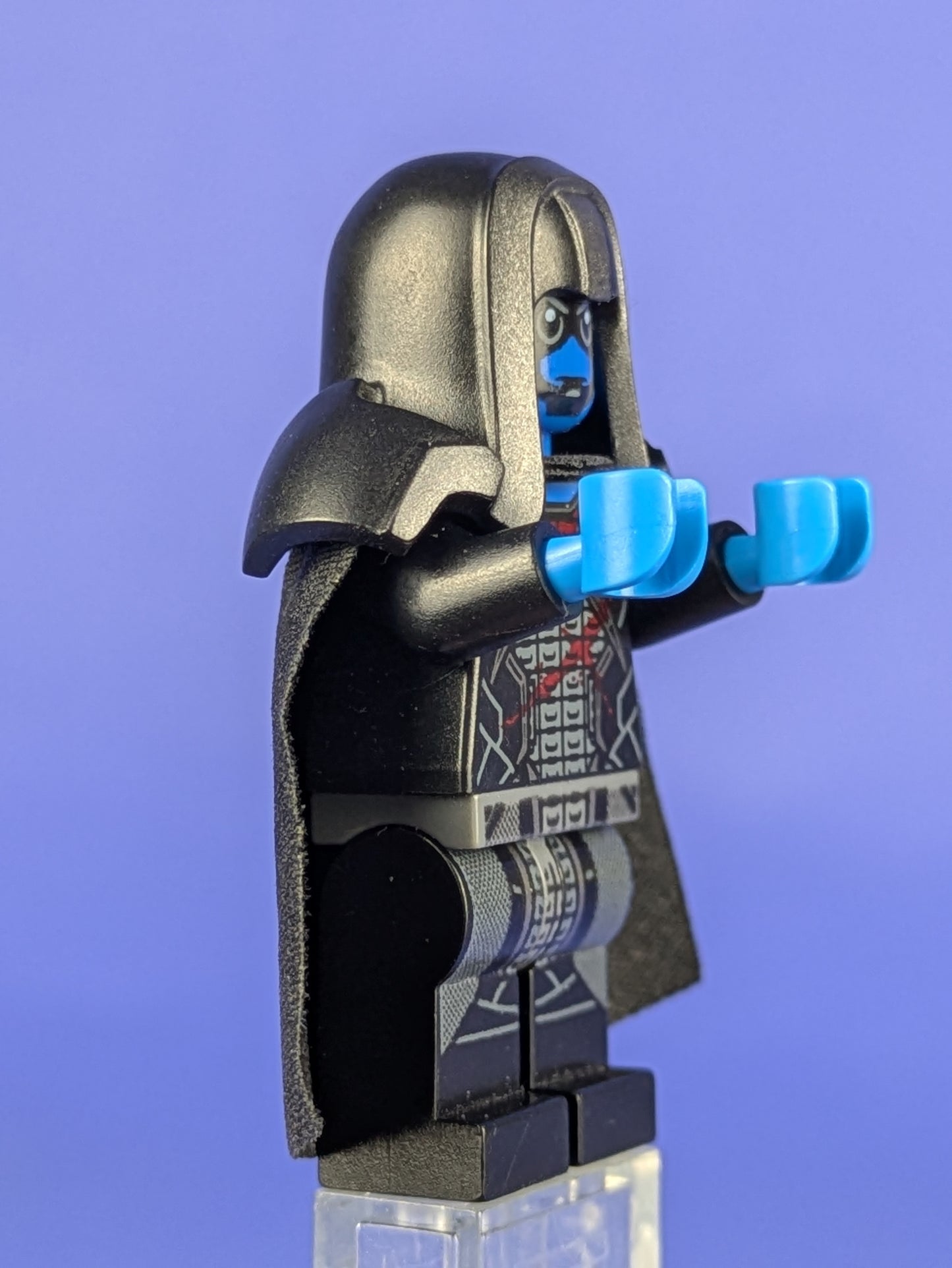 LEGO Super Heroes Ronan the Accuser - Blue Head and Hands sh0126 76021