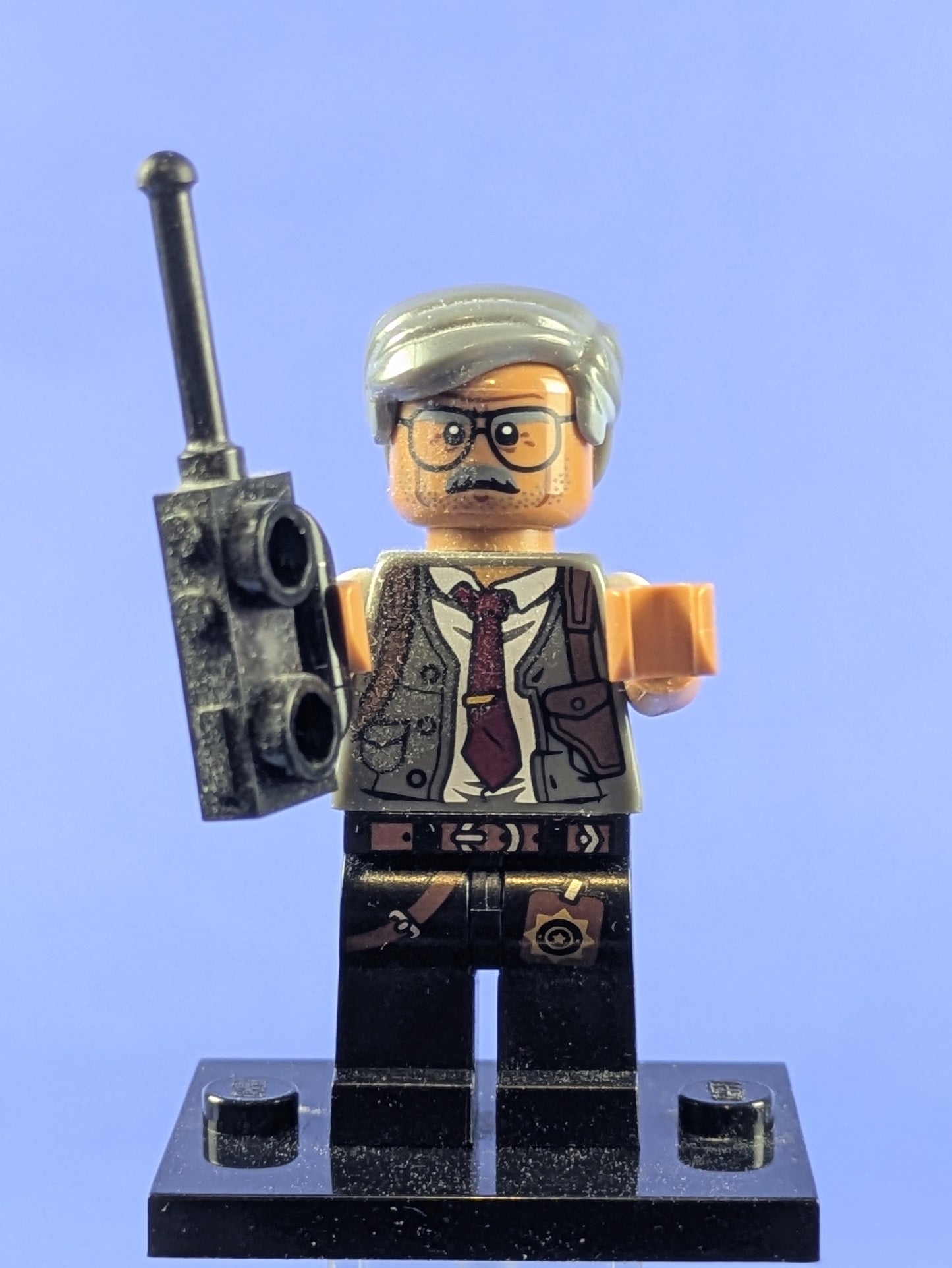 LEGO Collectible Minifigures Commissioner Gordon coltlbm07 71017