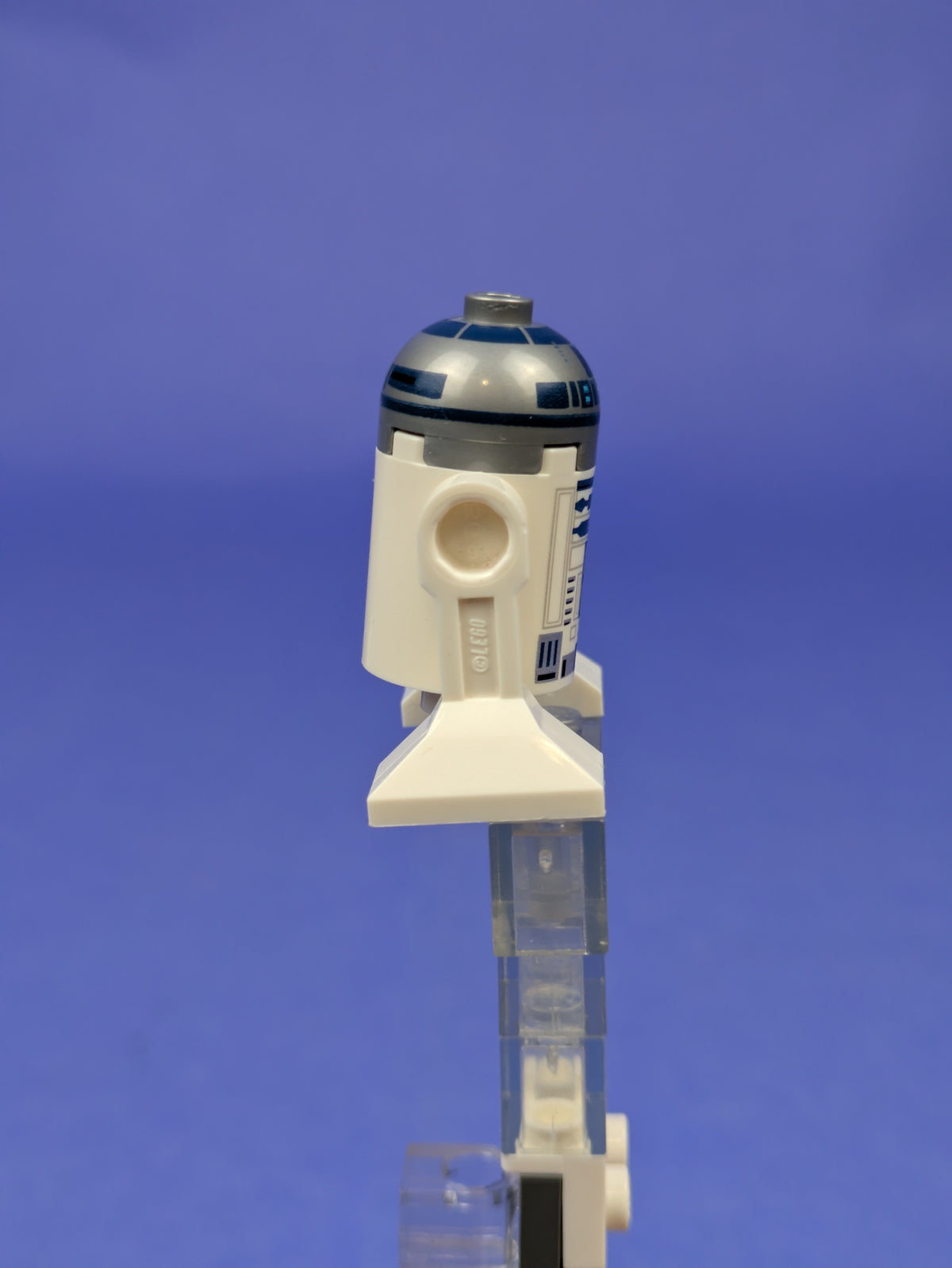 LEGO Star Wars R2-D2 - Astromech Droid Lavender Dots sw0527a 75059