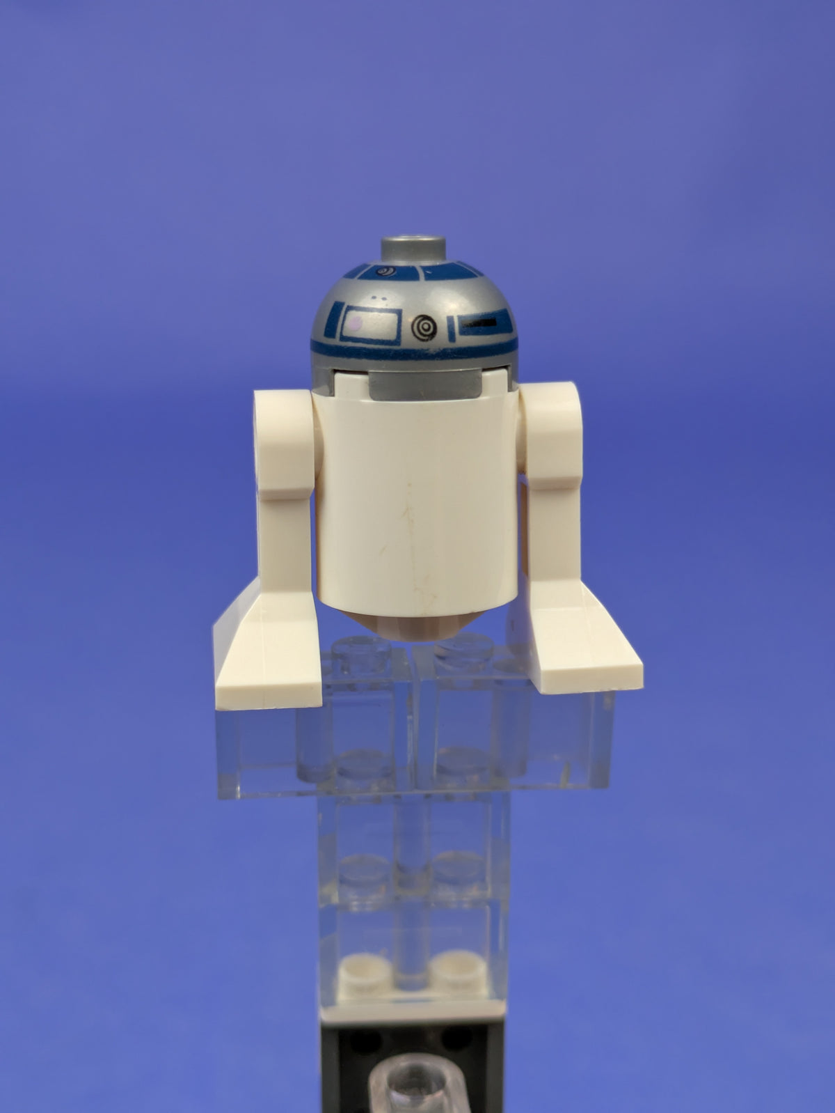 LEGO Star Wars R2-D2 - Astromech Droid Lavender Dots sw0527a 75059