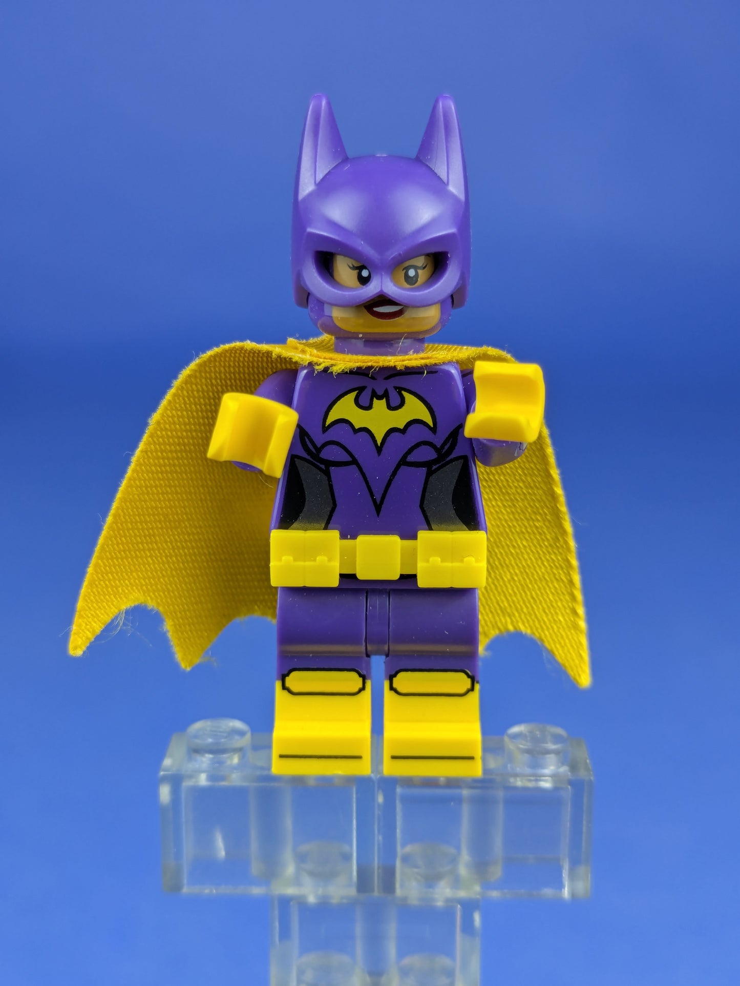 LEGO Super Heroes Batgirl - Open Mouth Smile / Concerned sh0305 70906