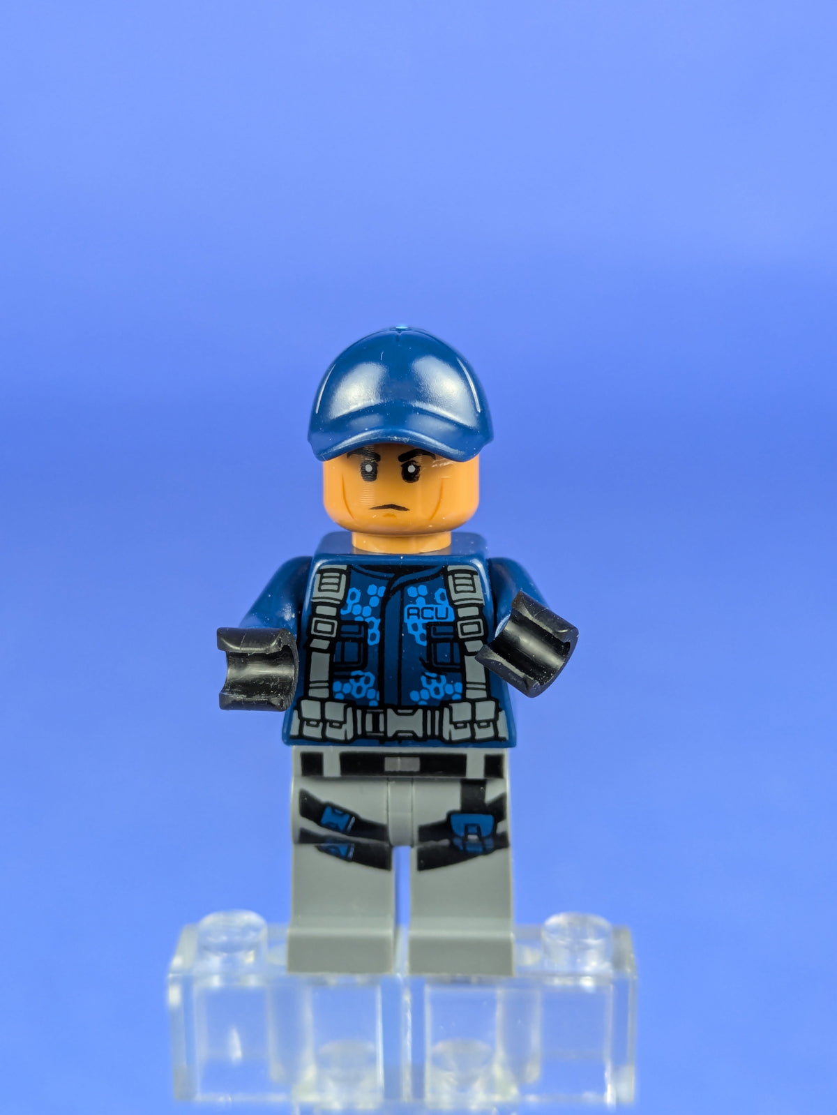 LEGO Jurassic World ACU Trooper - Male jw001 75916