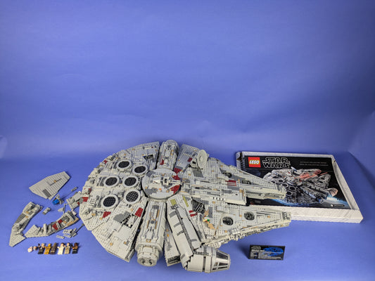 LEGO Star Wars Millennium Falcon - UCS (2nd edition) 75192 Complete Set Pre-Owned