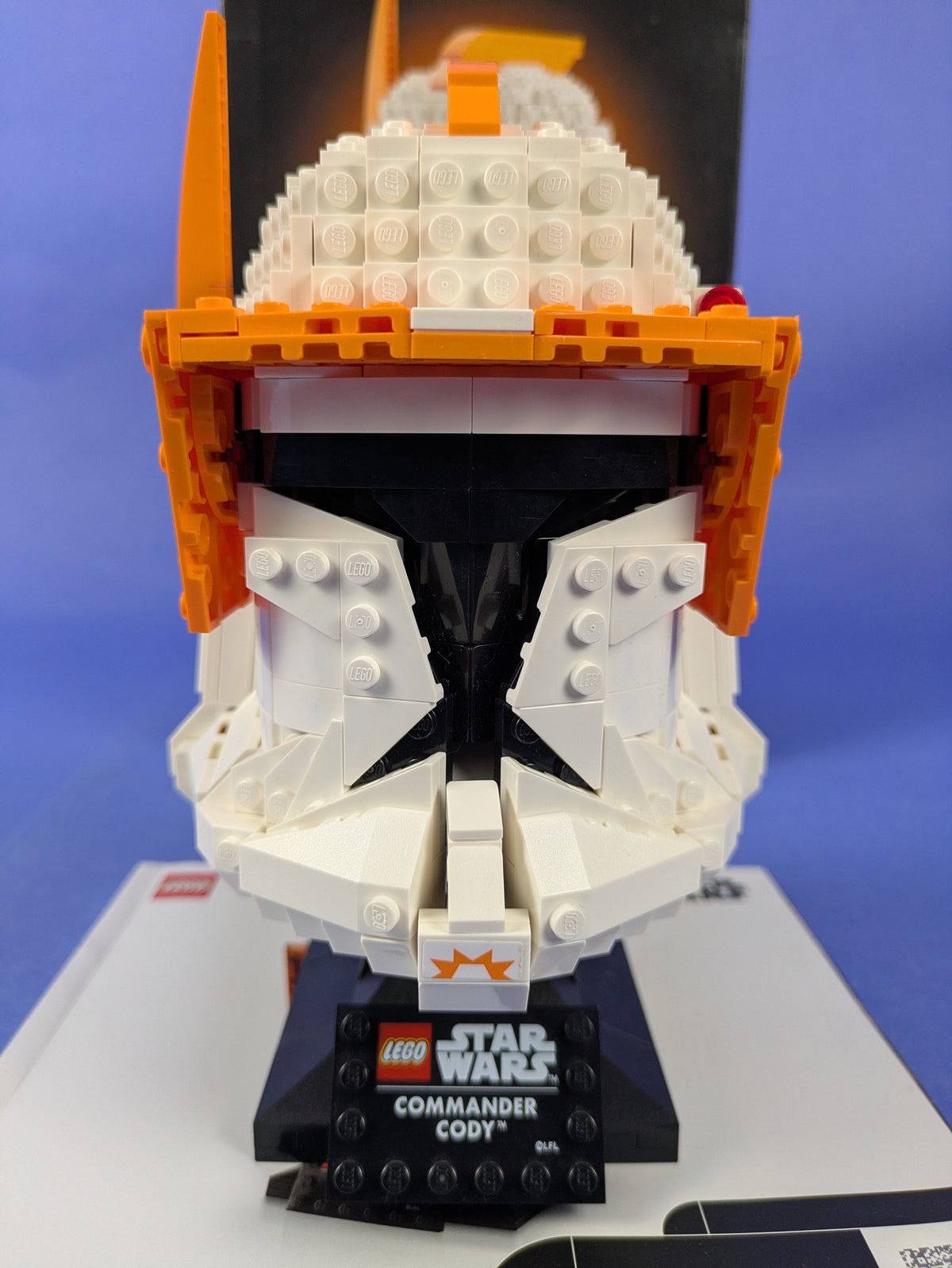 LEGO Star Wars Clone Commander Cody Helmet 75350 Complete Set Pre-Owned