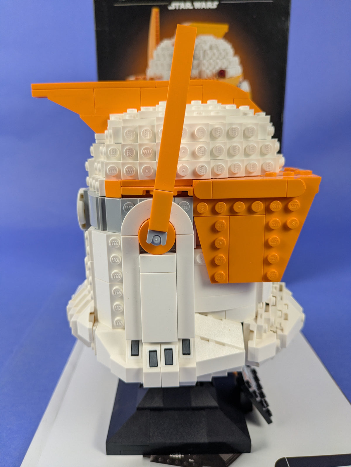 LEGO Star Wars Clone Commander Cody Helmet 75350 Complete Set Pre-Owned