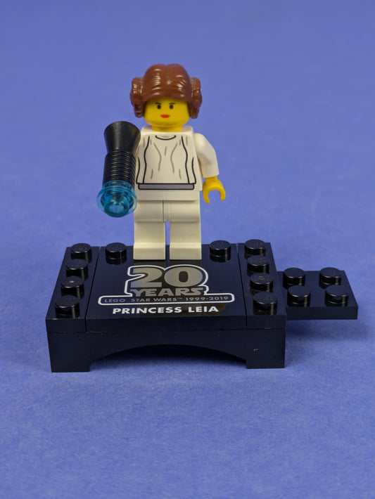LEGO Star Wars Princess Leia - White Dress 20th Anniversary Torso sw1022 75243