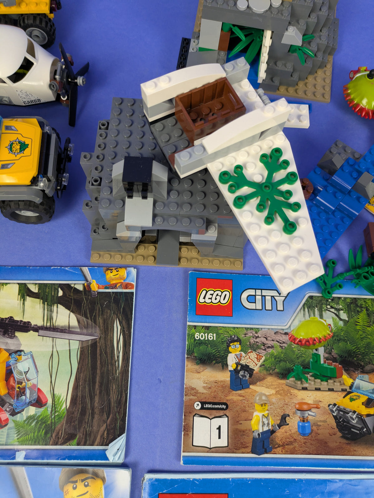 LEGO City Jungle Exploration Site 60161 Complete Set Pre-Owned