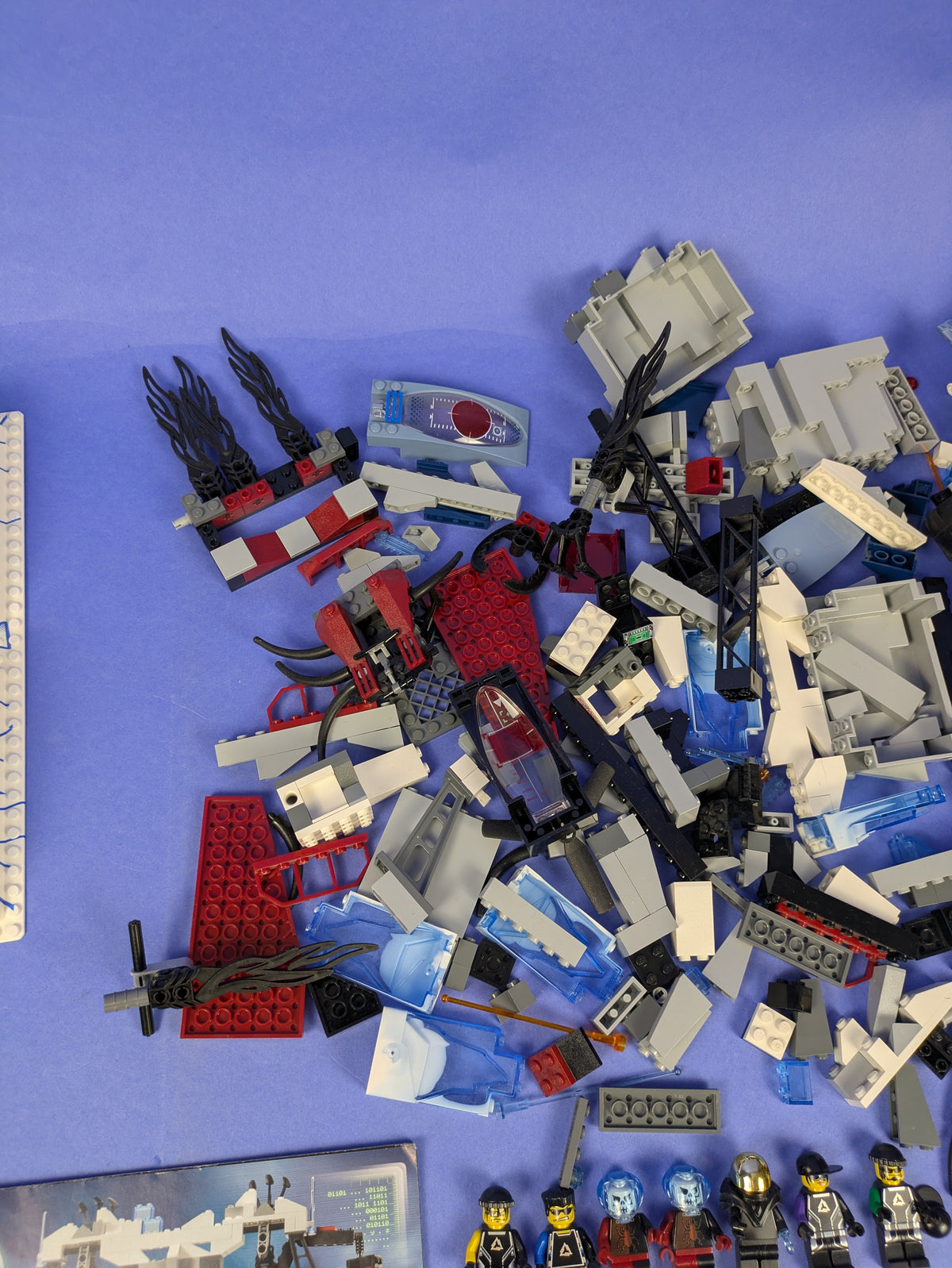 LEGO Alpha Team Tundra Tracker & Ogel's Mountain Fortress 4744 4748 Pre-Owned