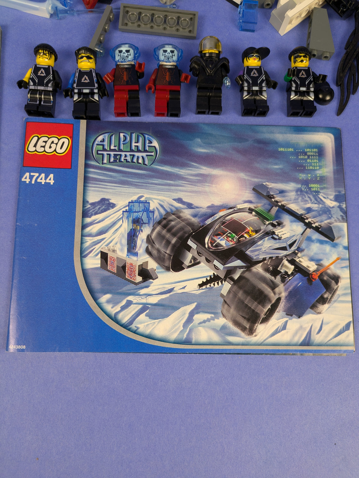 LEGO Alpha Team Tundra Tracker & Ogel's Mountain Fortress 4744 4748 Pre-Owned