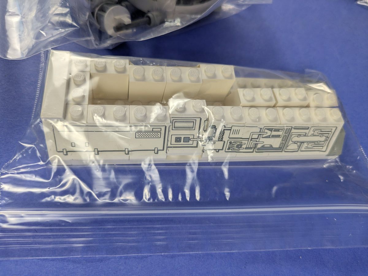 LEGO Star Wars Rebel Blockade Runner - UCS 10019 Pre-Owned