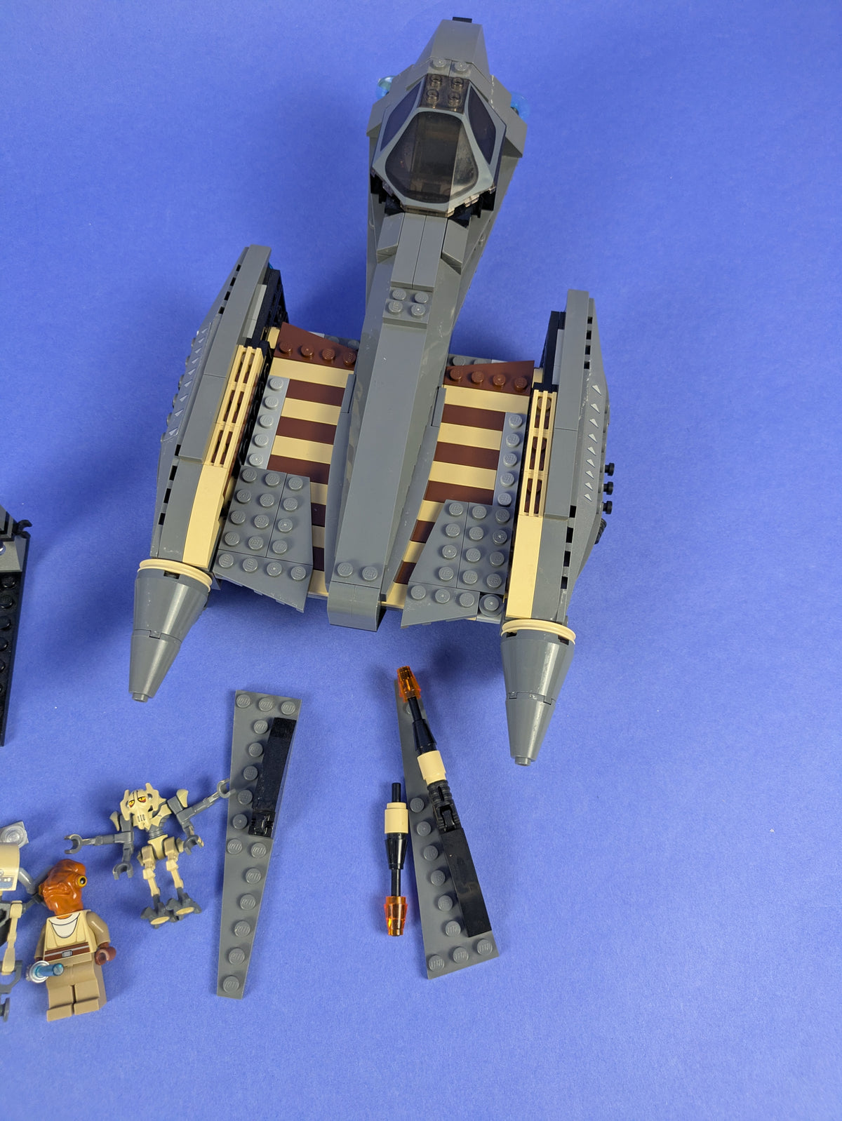 LEGO Star Wars General Grievous' Starfighter 8095 Incomplete Set Pre-Owned
