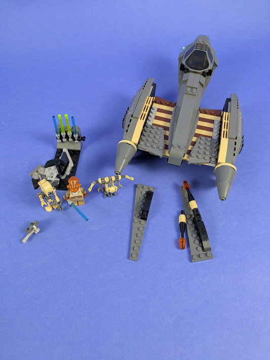 LEGO Star Wars General Grievous' Starfighter 8095 Incomplete Set Pre-Owned