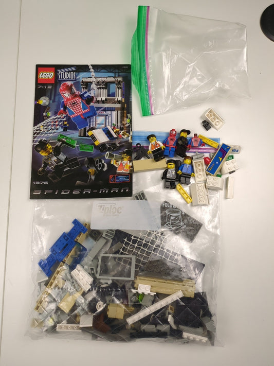 Lego Super Heroes: Spider-Man Action Studio Set 1376 - w/ Instructions