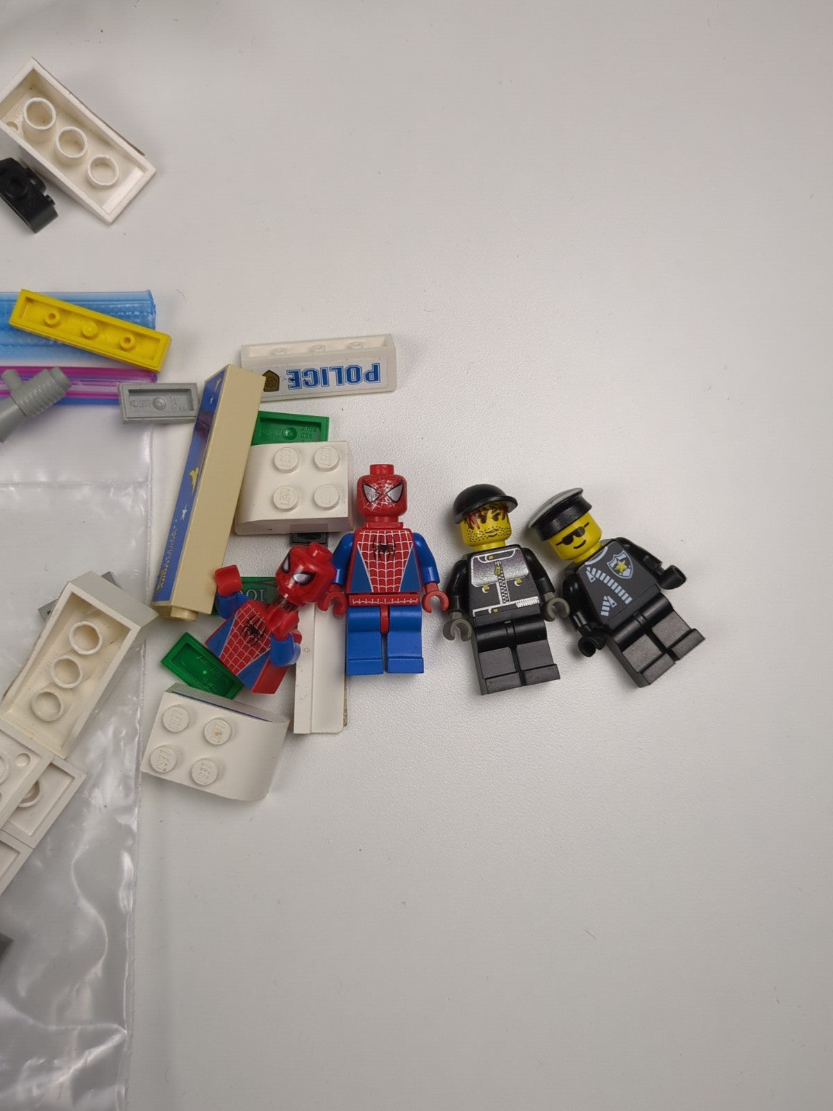 Lego Super Heroes: Spider-Man Action Studio Set 1376 - w/ Instructions